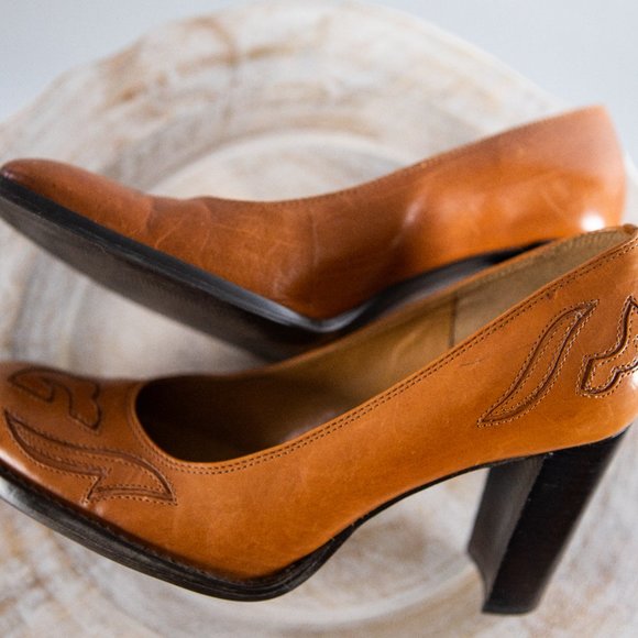Enzo Angiolini Western-style Pumps - Picture 5 of 5